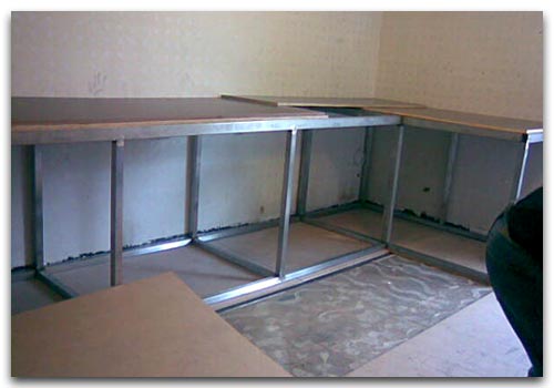 Bâti inox forte section pour aquarium de grande taille et poids